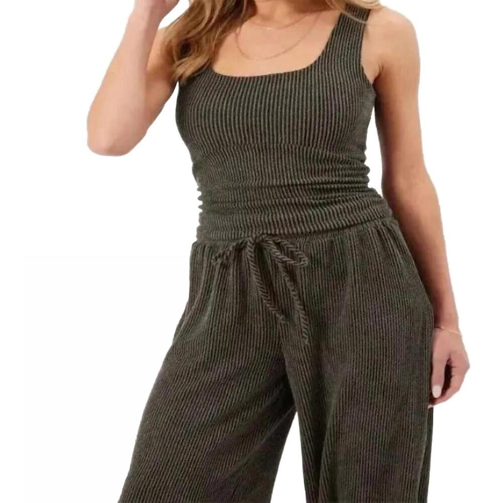 NEW KYLIE PAIGE alia top in black